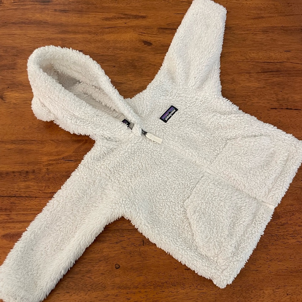 Patagonia 6-12 Sherpa Bear Fleece